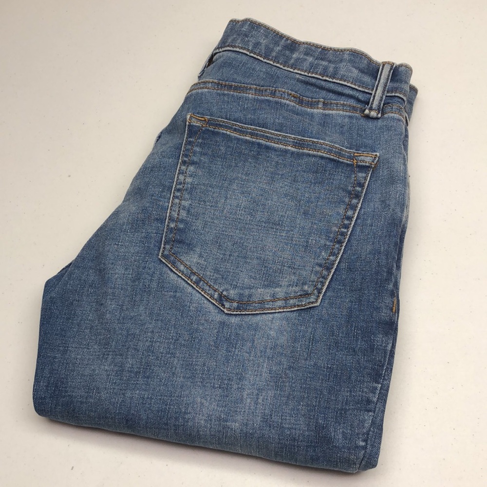 LIKE NEW MENS OLD NAVY SLIM STRAIGHT LEG JEANS 29x30 STRETCH WAISTBAND ⭐️